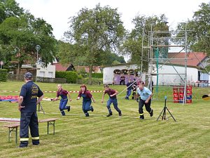 Nachwuchsfeuerwehren im Wettkampf