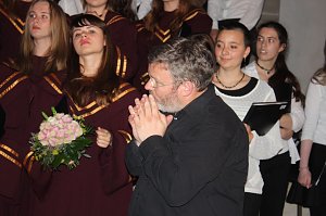 Auftritt der Ch&ouml;re im Dom