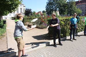 B&uuml;cherkette zum Umzug der Bibliothek