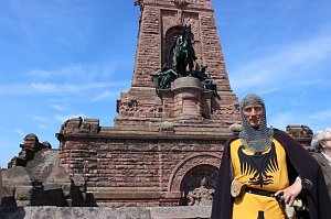Kyffh&auml;userdenkmal &uuml;bergeben