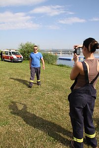 Gemeinsame Übung am Stausee