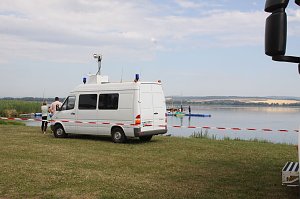 Gemeinsame Übung am Stausee