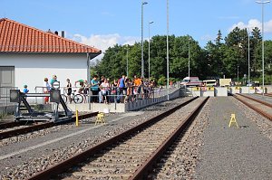 Bahn&uuml;bung