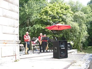 Parkfest: "Evergreen Swingtett"
