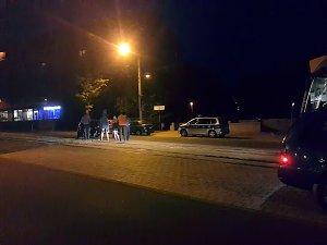 Nicht angezogen