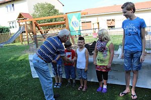 Spielend Kinder begeistern
