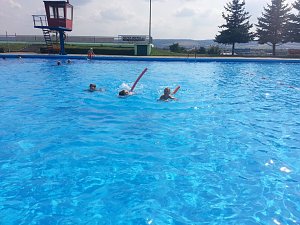 Abschlussfest im Schwimmbad