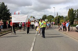 Demo &uuml;ber Bundesstra&szlig;e 4 in Greu&szlig;en gezogen
