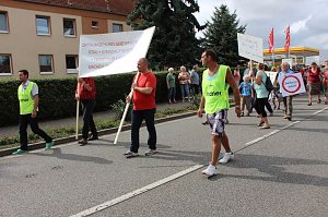 Demo &uuml;ber Bundesstra&szlig;e 4 in Greu&szlig;en gezogen