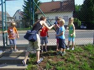 MDR H&ouml;rfunk in Gl&uuml;ckauf im Kita-Patenschaftsgarten