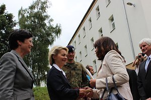 Gespr&auml;che mit der Verteidigungsministerin