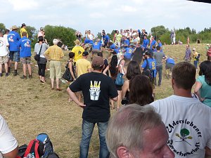 Tauziehen an der Helme