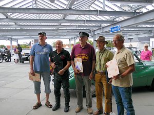 Oldtimer nach der Zuverl&auml;ssigkeitsfahrt