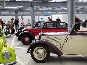 Oldtimer nach der Zuverl&auml;ssigkeitsfahrt