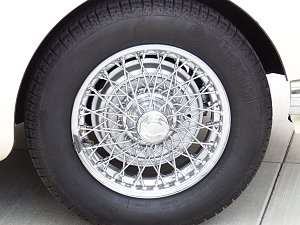 Oldtimer nach der Zuverl&auml;ssigkeitsfahrt