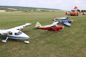 Morgen gro&szlig;e Flugschau