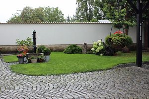 4 Sterne verteidigt