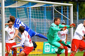 Wacker schl&auml;gt Meuselwitz 2:0
