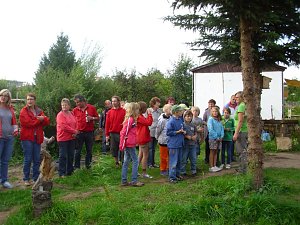 Spielenachmittag in Gartenanlage