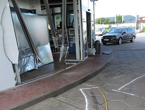 Tankstelle verw&uuml;stet