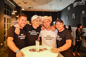 Party im Jugenclubhaus