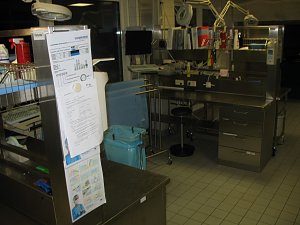 Blick in die zentrale Sterilisation des Klinikums