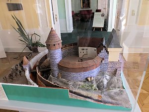 Sch&auml;tze im Schloss Ballenstedt