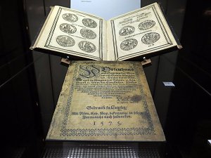 Interessante Ausstellung im Tabakspeicher