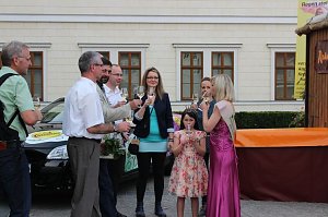Weinfest bei Traumwetter er&ouml;ffnet