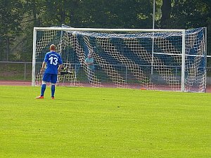 Wacker gewinnt in Meiningen 9:0