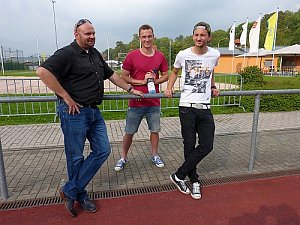 Wacker gewinnt in Meiningen 9:0