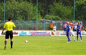 Rischker verwandelt Strafsto&szlig;