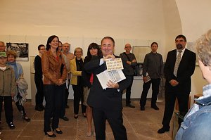25 Jahre Demokratie dargestellt