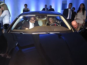 Premiere des S-Coup&eacute;