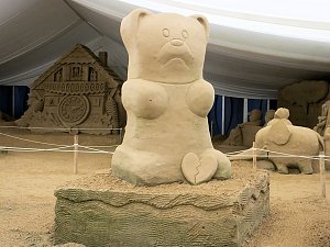 Alles aus Sand und Wasser