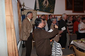 M&auml;nnerchor aus Japan begr&uuml;&szlig;t