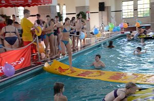 Knax-Pool-Party