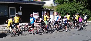 Radsportler danken Helferin