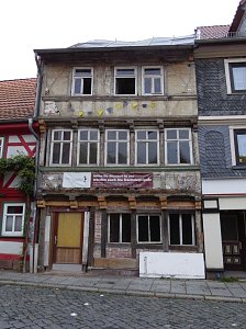 Kontraste in der Altstadt