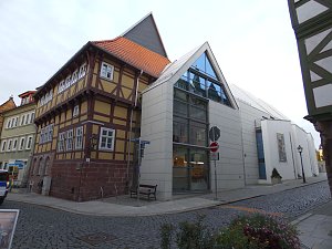 Kontraste in der Altstadt