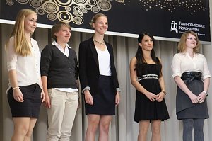 Bleiben sie sch&ouml;n akademisch