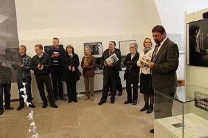 Exzellente Geschichtsstunde mit Premiere