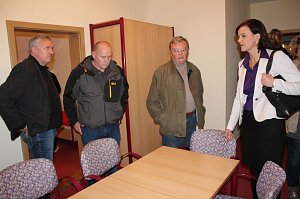 Hei&szlig;en wir die Fl&uuml;chtlinge willkommen