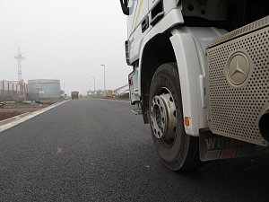 Letzte Arbeiten zur Erschlie&szlig;ung des Gewerbegebietes Uthleber Weg