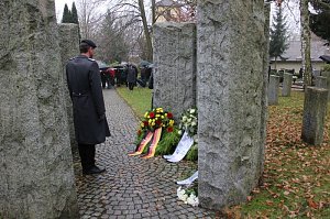 Opfer mahnen