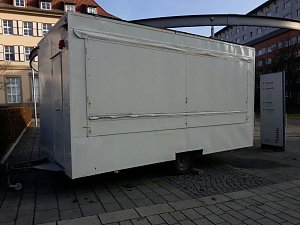 Weihnachtsmarkt wird aufgebaut