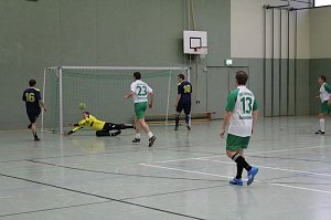 Cup- Verteidiger setzte sich durch