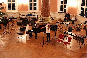 Weihnachtliches im Achteckhaus