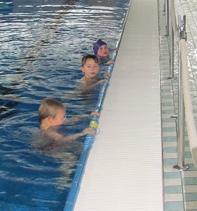 500. Kinderschwimmkurs im Badehaus Nordhausen