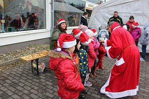 Auch in Jecha war der Weihnachtsmann